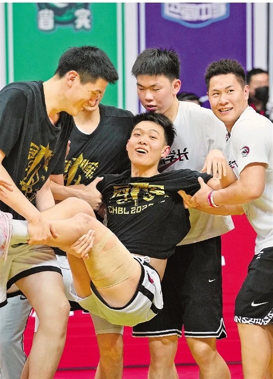 业余爱好者如何进行高难度篮球训练_1